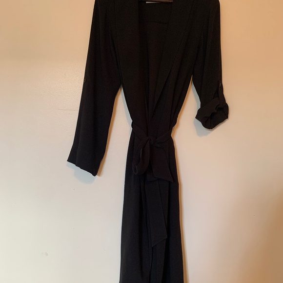 Babaton Khalo Robe - Picture 2 of 3